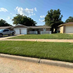 yard care by Lawn Standards reviewed on October 13, 2023