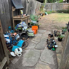 Leaf Removal by Js Lawn Care reviewed on September 7, 2025