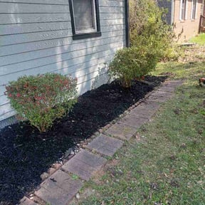 Flower Bed Weeding by Wick Solutions reviewed on May 3, 2026