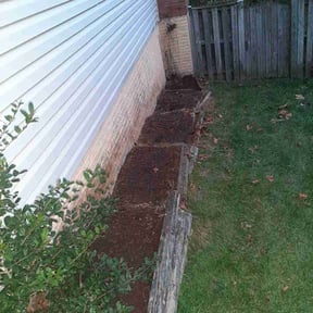 Flower Bed Weeding by Lawns by Amy reviewed on June 7, 2020