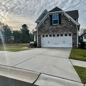 yard service by Jennifers Clean Outdoors reviewed on August 15, 2025