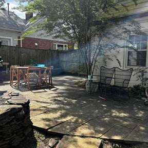 Leaf Removal by rrtj contracting llc reviewed on September 8, 2025