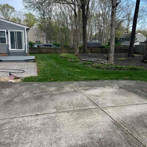 lawn care services by Improved lawns reviewed on August 21, 2023