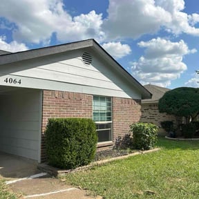 Bush Trimming by Camp&#039;s Lawncare reviewed on November 4, 2025