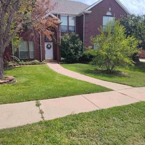 landscaping services by Bnbhomemaintenance reviewed on November 23, 2025