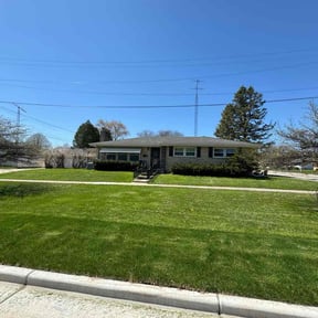 yard care by Cotto's Lawn & Services reviewed on August 21, 2025