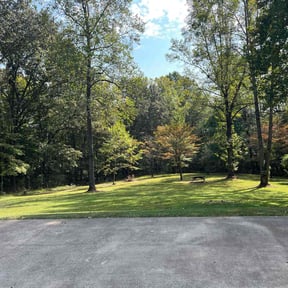 grass cutting by F&R Lawn Stars reviewed on May 23, 2025