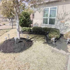 Mulching by YARD M.D. LLC reviewed on August 18, 2025