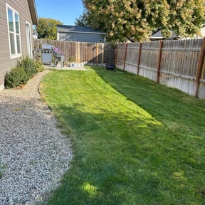 lawn service by Scott's Lawn Maintenance reviewed on September 19, 2024