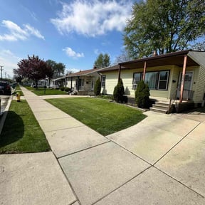 grass maintenance by As Good As You Do It Lawn Care reviewed on August 18, 2025