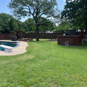 lawn maintenance by GrassFX Lawn Care reviewed on November 1, 2023