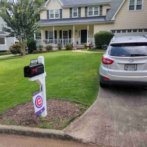 yard maintenance by Big Horn Landscaping reviewed on August 2, 2025