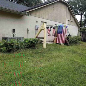 Bush Trimming by Anthony's Cleaning and Handyman services reviewed on August 20, 2025