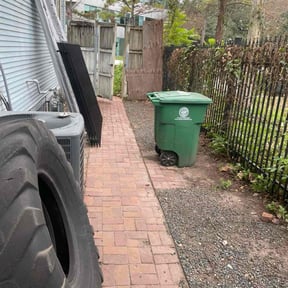 Leaf Removal by Adrian landscaping reviewed on August 20, 2026