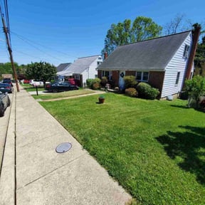 lawn maintenance by J&amp;N landscaping reviewed on June 18, 2025