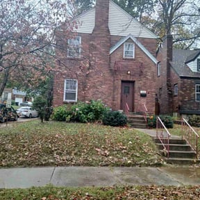 Leaf Removal by D&amp;D Lawncare reviewed on September 25, 2025