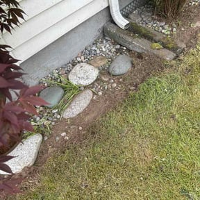 Flower Bed Weeding by Perea Landscaping and Construction reviewed on May 17, 2026