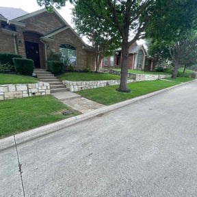 residential landscaping by The Yard Butler of DFW reviewed on December 18, 2025