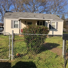 Bush Trimming by M.A.C &amp; Utilities llc. reviewed on November 26, 2025