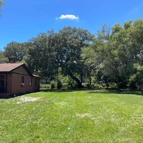 lawn maintenance by C.A.N. Lawn services llc reviewed on August 18, 2025