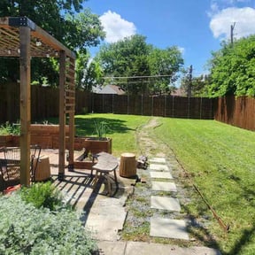 yard service by Iowa Lawn and Plow, LLC reviewed on November 24, 2025