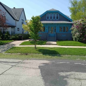 grass maintenance by Family affair reviewed on August 17, 2025