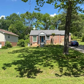 yard service by Cross County Lawn and Landscape reviewed on August 19, 2025