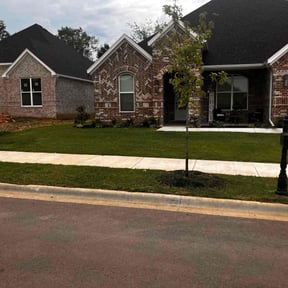 yard work by Hayes expedite service reviewed on August 15, 2025