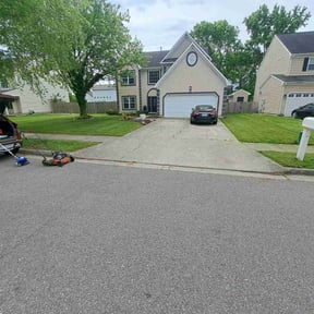 landscaping by Kebri's Yard Barbering reviewed on August 15, 2025