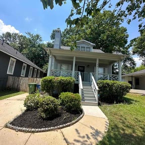 Mulching by Demirikan Home Services reviewed on August 19, 2025