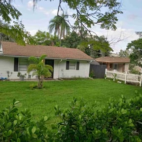 yard care by Trim Away reviewed on November 24, 2025