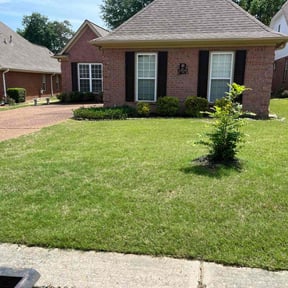 yard work by K&G Lawn and Garden Services reviewed on August 14, 2025