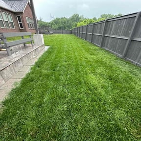landscape maintenance by Neely’s lawn care reviewed on August 13, 2025