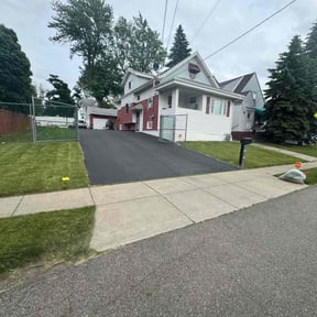 yard maintenance by D. Nelsons Lawn Care, LLC reviewed on August 14, 2025