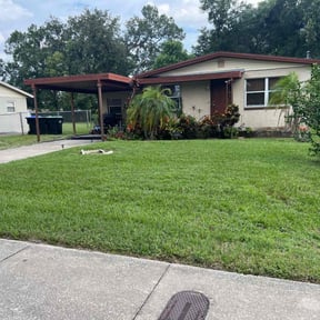 yard service by Mow It Alls Of Vero LLC reviewed on November 20, 2025