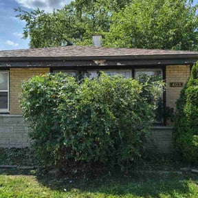 Bush Trimming by Drew's Lawn Care reviewed on August 6, 2026