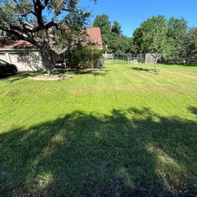 lawn care services by 1st call mobile services reviewed on August 21, 2025