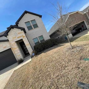 Bush Trimming by Isaiah's Custom Cutz reviewed on March 5, 2026