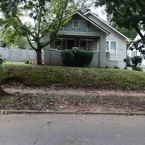 Bush Trimming by Cody Prescher reviewed on August 15, 2025