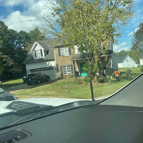 Bush Trimming by Year Round Yard Works reviewed on November 23, 2025