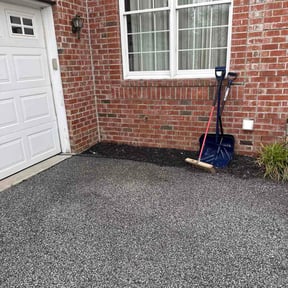 Flower Bed Weeding by Legacy Landscapes of Central Florida reviewed on May 16, 2026