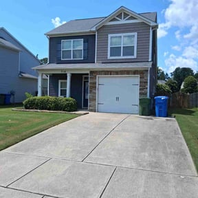 landscaping by Miracle Lawn Bros reviewed on August 16, 2025