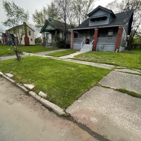 grass cutting by Precision Landscaping reviewed on August 20, 2025