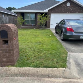 turf care by Robert Dukes Kut Pro Lawn Maintenance reviewed on August 21, 2025