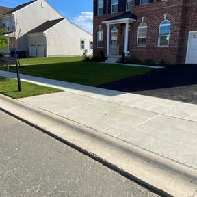 grass cutting by JNGLandscaping LLC reviewed on May 13, 2025