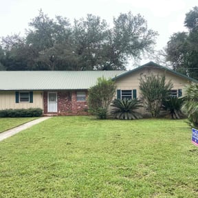 grass maintenance by All Country Lawn Care reviewed on August 17, 2025