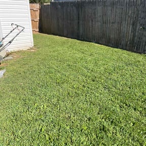 lawn service by Legends lawn reviewed on July 26, 2022