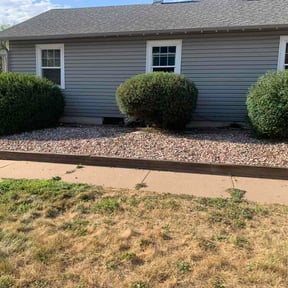Bush Trimming by Sousa Lawn Care reviewed on July 30, 2026
