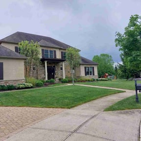 landscaping by Jason's Home Service's LLC reviewed on August 14, 2025
