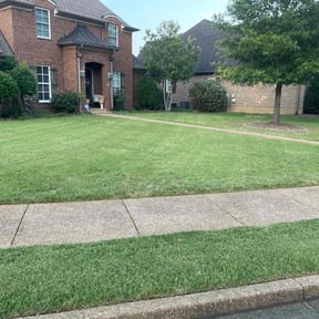 landscape maintenance by C&amp;J landscaping LLC reviewed on November 22, 2025